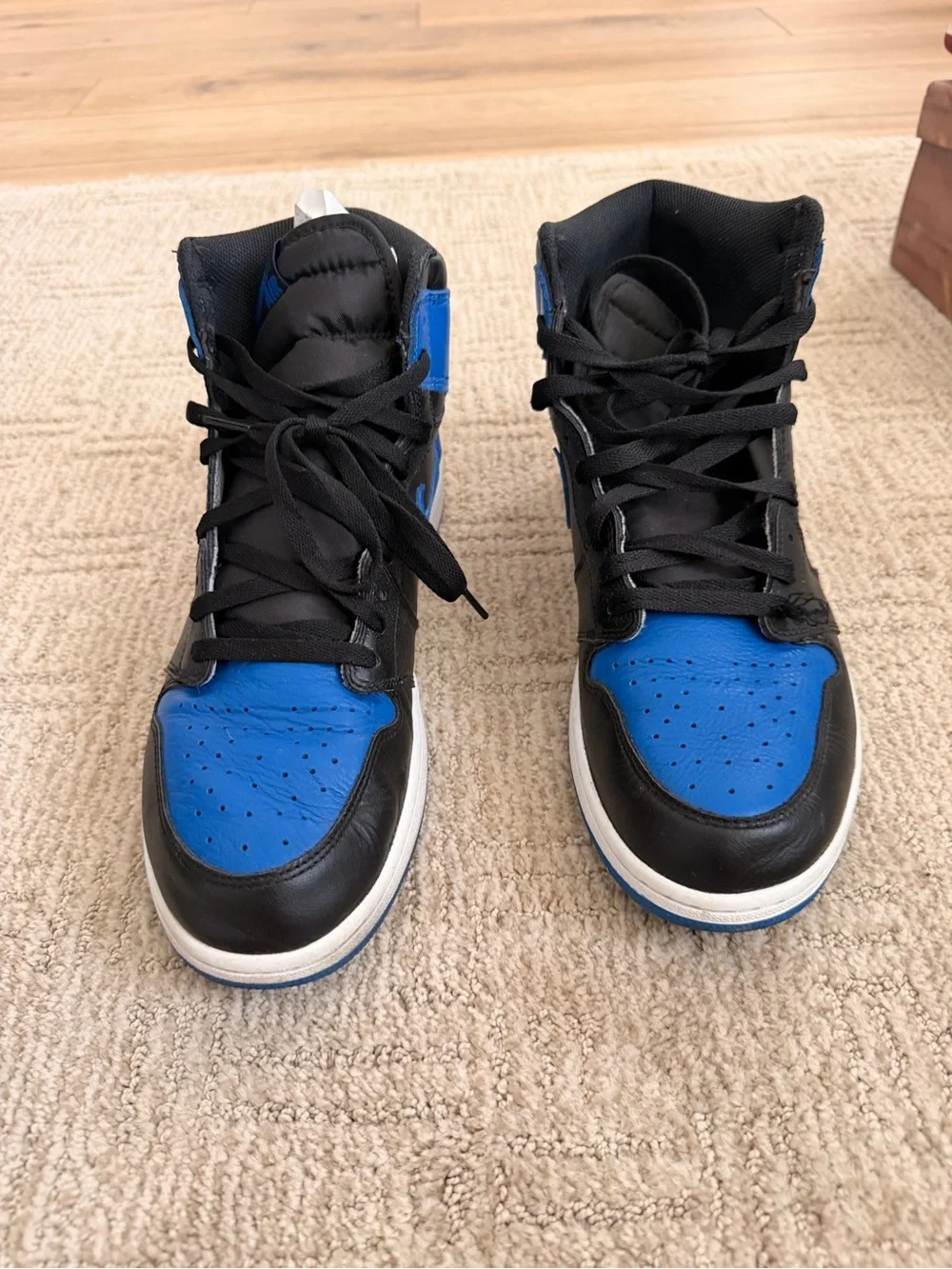Air Jordan 1 Retro High OG Royal 2017